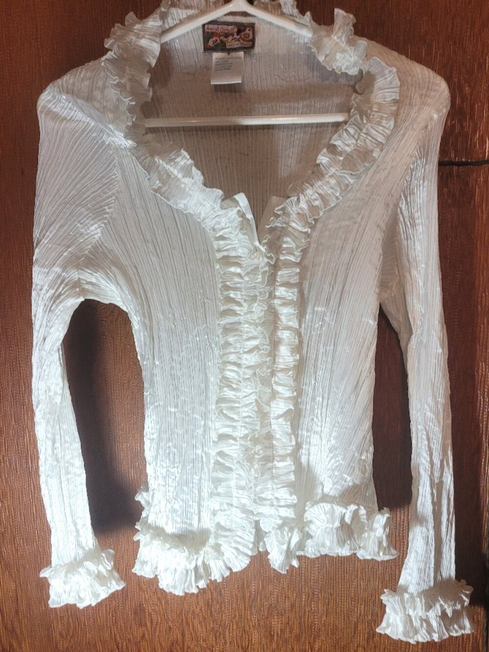 April Cornell Cream Pleated Ruffle Front Blouse Medium Long Sleeve Romantic Coqu